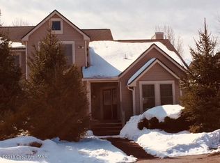 172 Hawthorne Ct, Tannersville, PA