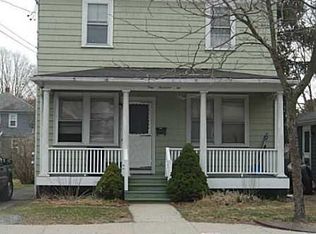 102 Maple Ave, Barrington, RI 02806