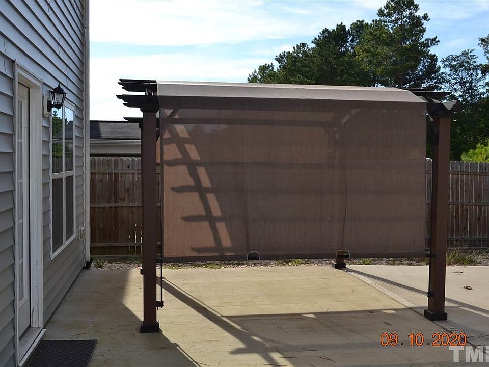 204 Vinewood Pl, Holly Springs, NC 27540 Zillow