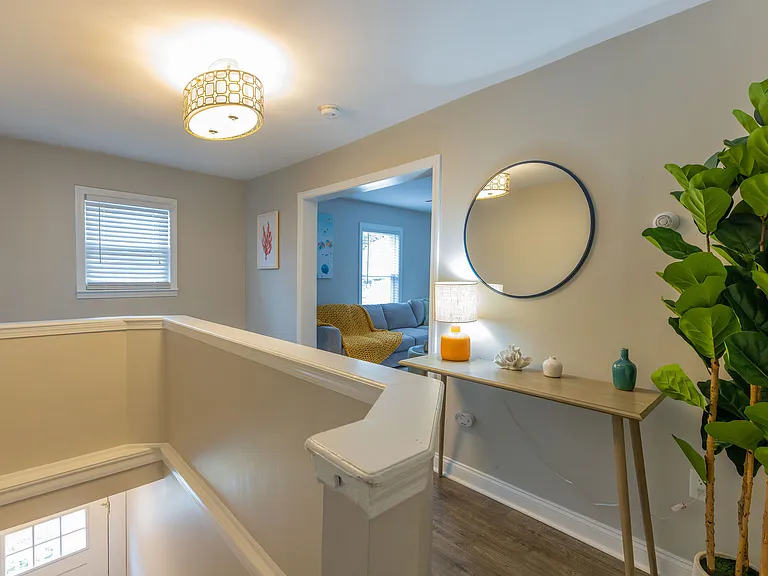 20-22 Lafayette Rd #2 — Photo 12