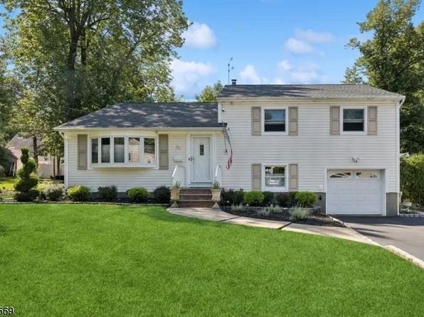 38 Laurel Pl, West Caldwell Twp., NJ 07006