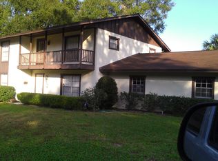 803 Pine Tree Ct, Deland, FL 32724