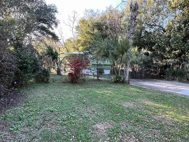 5481 Dover Ave — Photo 36