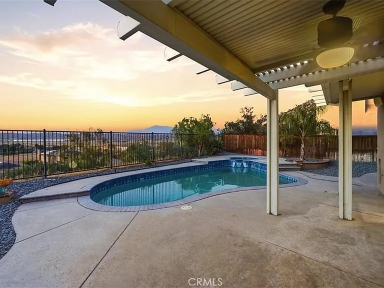 29056 Barcelona Ct — Photo 2