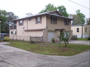 6833 E Richard Dr, Weeki Wachee, FL 34607