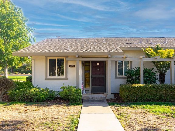 3rd image of 5556 Cribari Cir