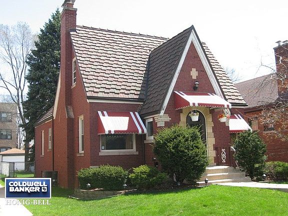 3rd image of 9811 S Hoyne Ave