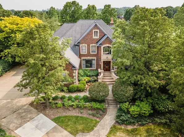 6274 Bertram Ave NW, Canton, OH 44718