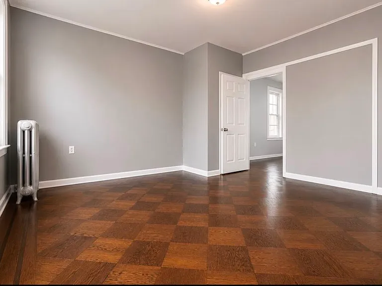 20-22 Ellis Ave #5 — Photo 4