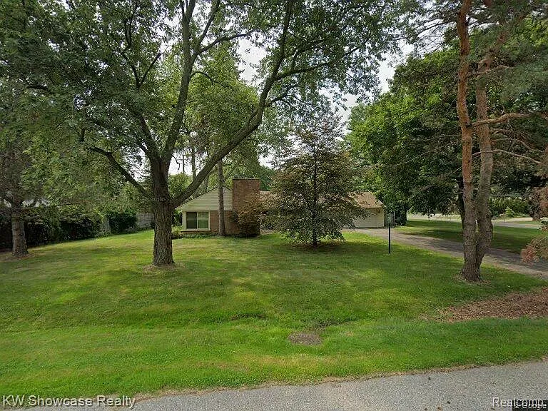 4032 Rouge Circle Dr photo 1