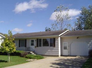 516 West St, Plainfield, IA 50666