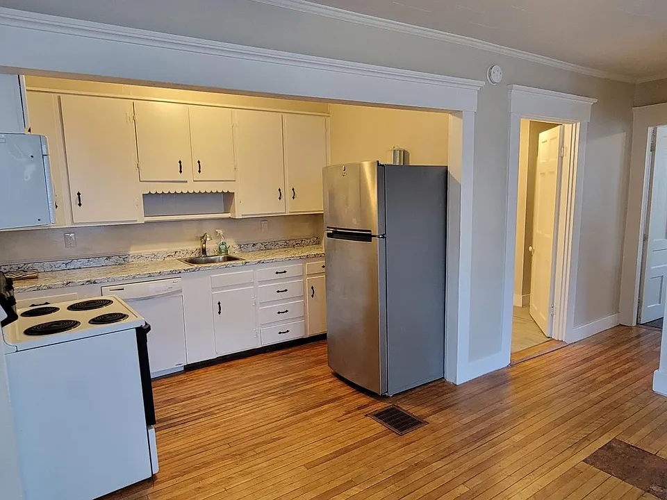 50 Washington St #50