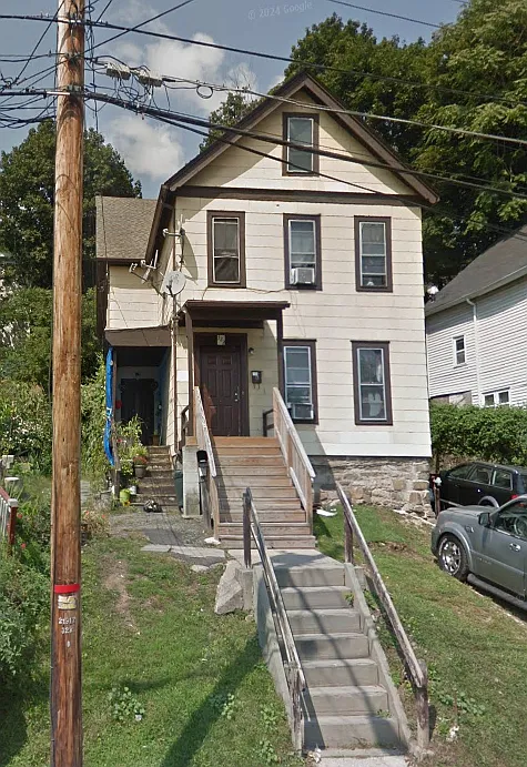 322 North St #1