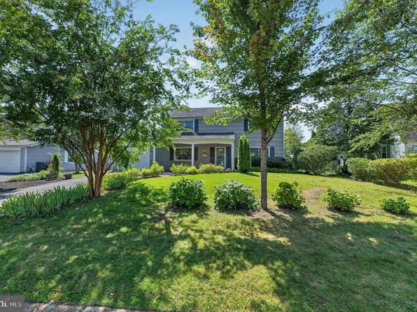 3402 Memphis Ln, Bowie, MD 20715