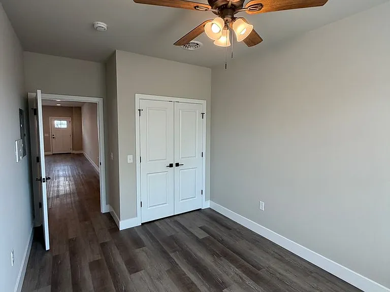 Salem Run Apartments Phase 2 — Photo 183