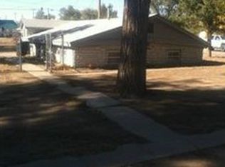 210 N Durffee St, Syracuse, KS 67878