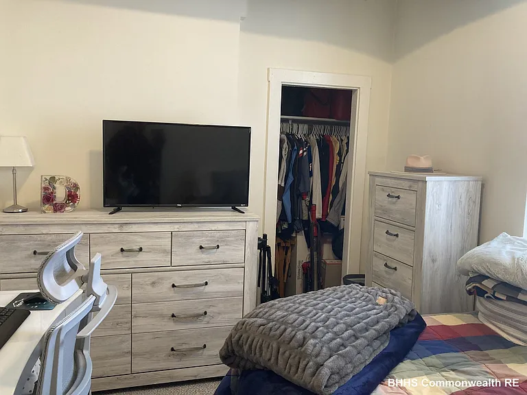 205 Highland Ave #B — Photo 7