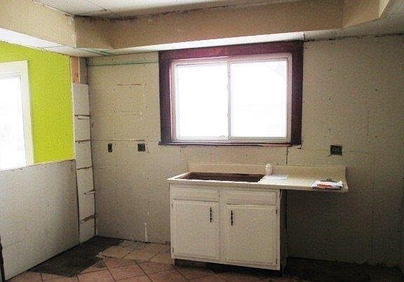 4th image of 527 W 142nd St