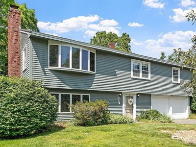 15 Greenbrook Rd, South Hamilton, MA, 01982