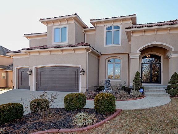 2nd image of 11039 W 145th Pl