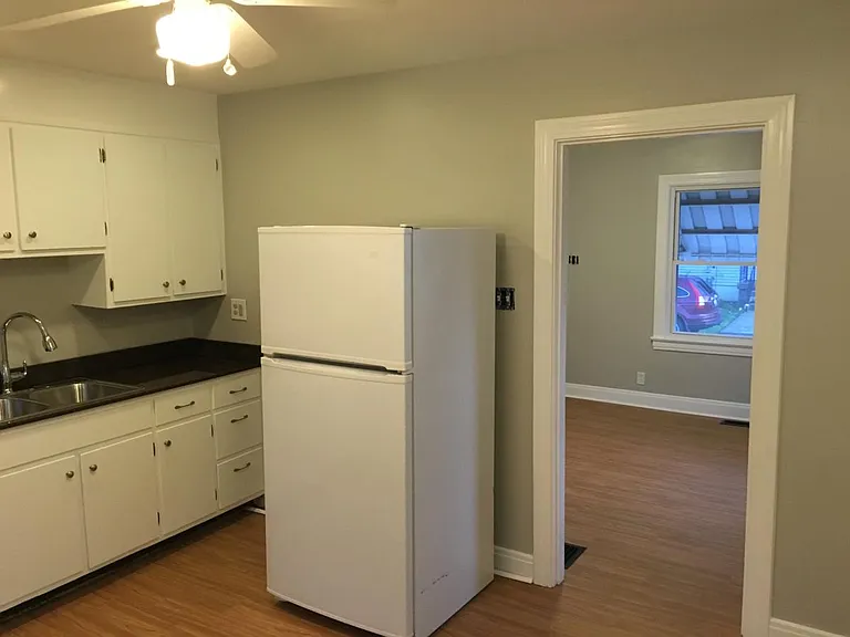 517 Spanish Ct — Photo 9