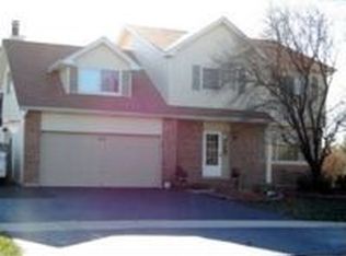 272 Buli Ln, Bolingbrook, IL 60490