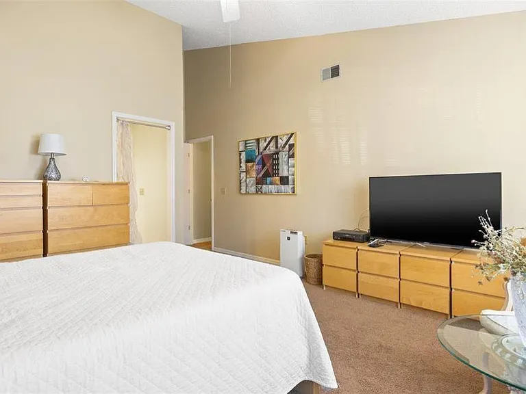5444 Villa Deste Ct — Photo 9