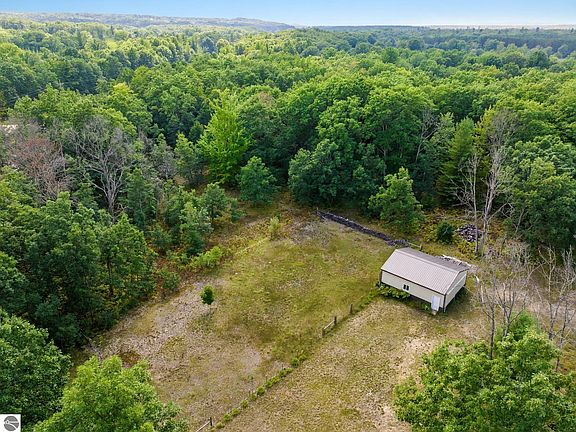 4th image of 11777 Many Oaks Dr
