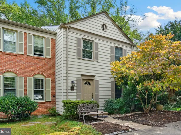 2191 Greenkeepers Ct, Reston, VA 20191