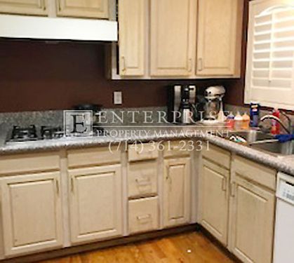 3rd image of 11908 Gard Ave