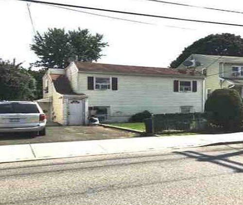 1st image of 126 Washington St