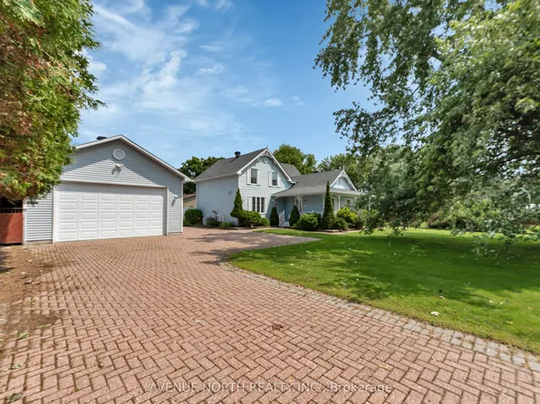21 Pilon St, Russell, ON K0A 1W1