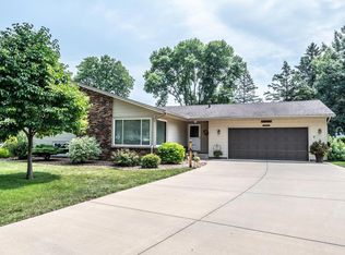 608 Fairview Cir, Farmington, MN 55024
