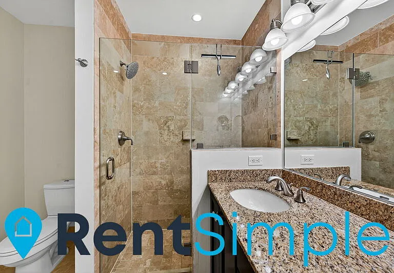 1418 N Rhodes #B110 — Photo 35