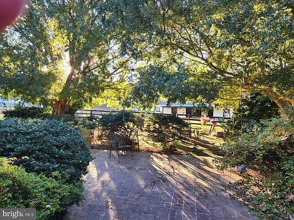 4th image of 19255 Telegraph Springs Rd