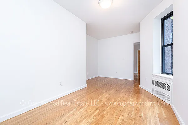 Rented by Copperwood Real Estate | media 20