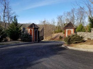 Stone Bridge Dr, Dandridge, TN 37725
