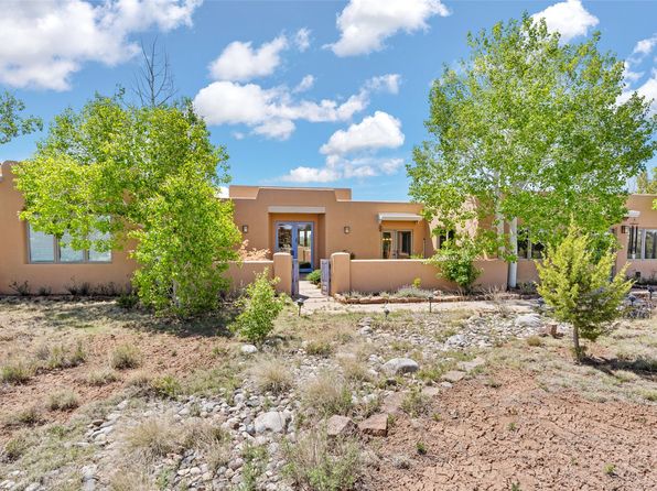 12 Sierra Lavanda, Santa Fe, NM 87507