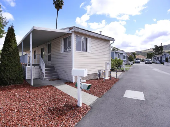 255 Apple Lane, Santa Rosa, CA 95407