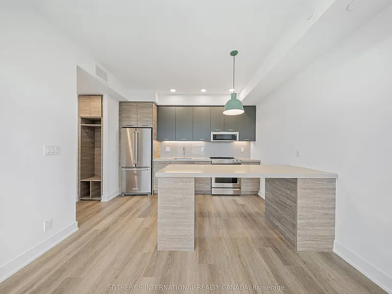 484 Spadina Ave #505 — Photo 8