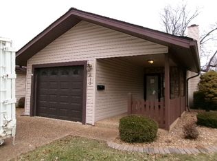 813 Westwood Rd, Maryville, IL
