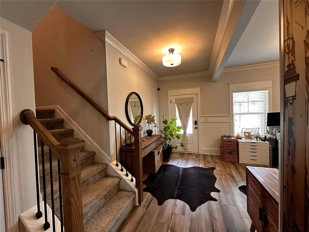 5 bed, 4.0 bath, 2874 sqft, $3,300 — Photo 4