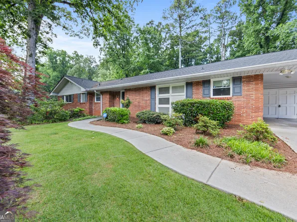 2081 Spring Creek Rd, Decatur, GA 30033