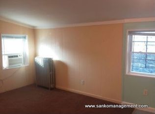 926 N Calvert St APT 6, Baltimore, MD 21202