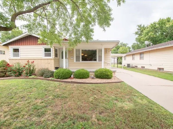 206 S Jefferson St, Hillsboro, KS 67063