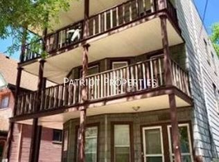 1036 Williamson St APT 1, Madison, WI 53703