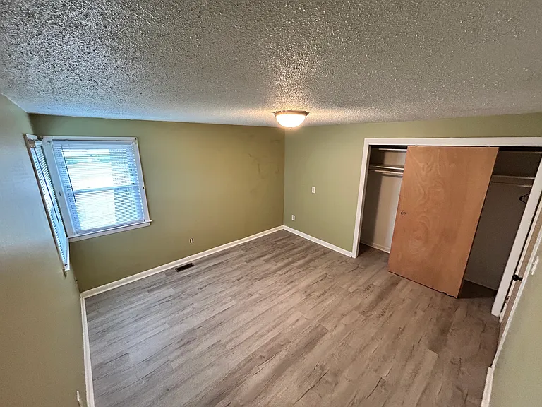 68 Rosemont St #68 — Photo 8