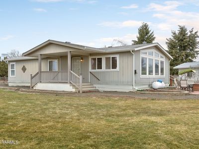 3203 S 101st Ave, Yakima, WA, 98903