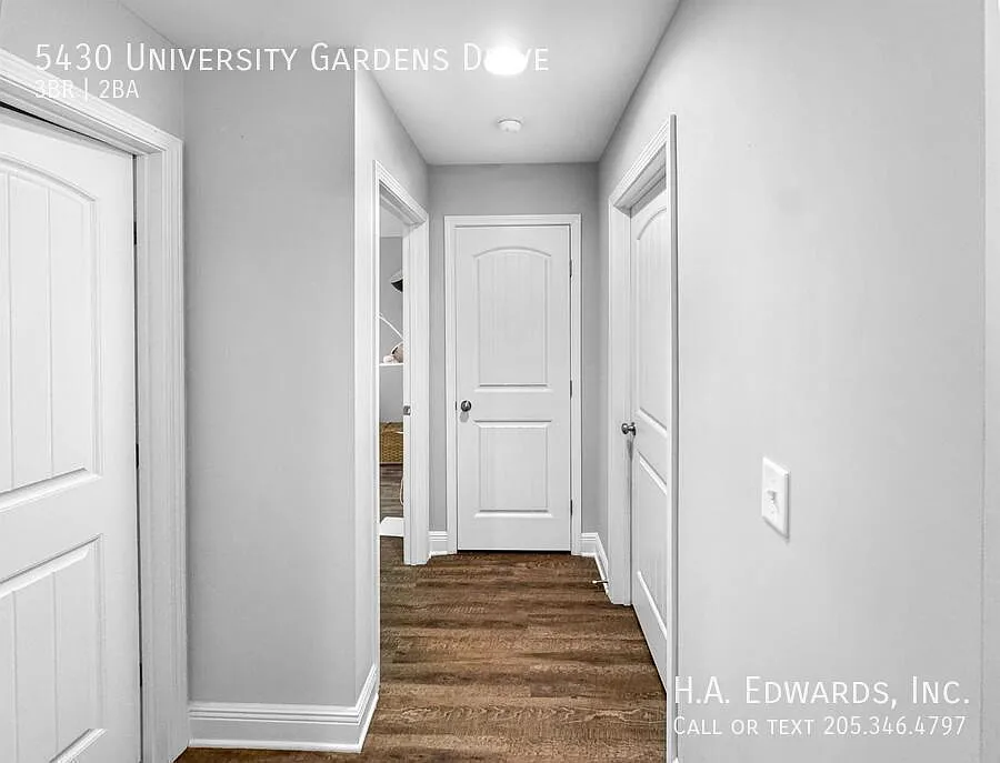 5430 University Garden Drive — Photo 3