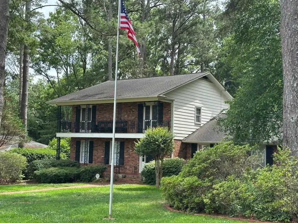 810 Stewart Ave, Union Point, GA 30669